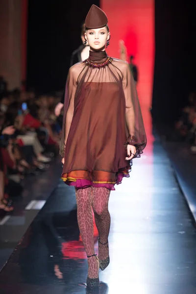 Look 22